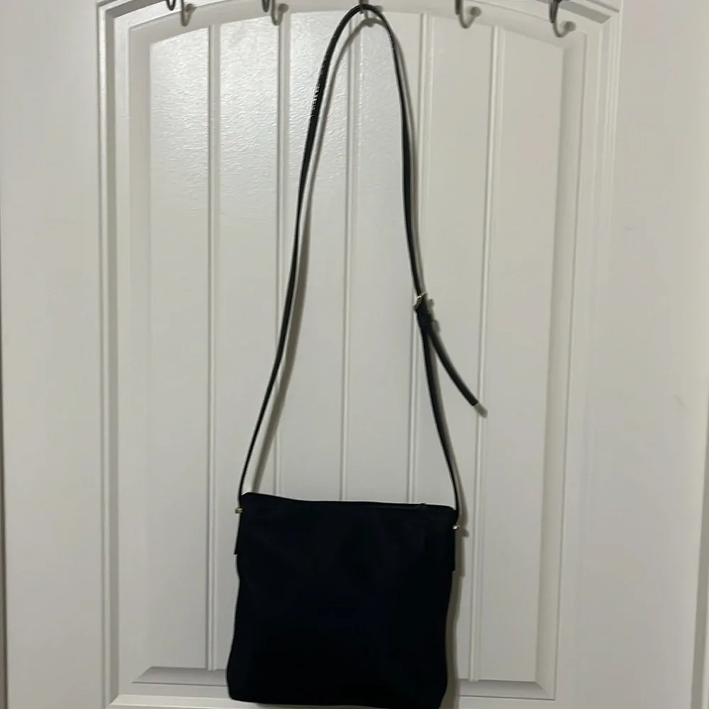 Kate Spade New York Dawn Nylon Flat Crossbody Bag Purse in Black